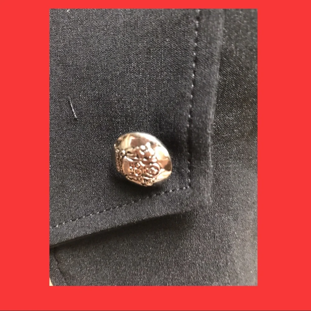 Black Cropped Vest - Picture 3 of 6